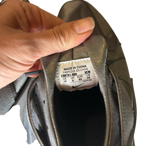 Nike men’s Air Huarache "Go The Extra Smile" sneakers gray size 10 shoes lace up - Picture 10 of 10